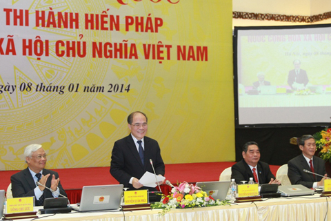 Quy định của Hiến pháp năm 2013 về chính quyền địa phương và việc ban hành Luật Tổ chức chính quyền địa phương