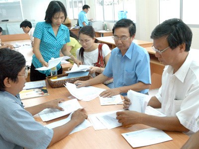 Bộ trưởng Nội vụ báo cáo Thủ tướng việc chưa có tiêu chuẩn viên chức