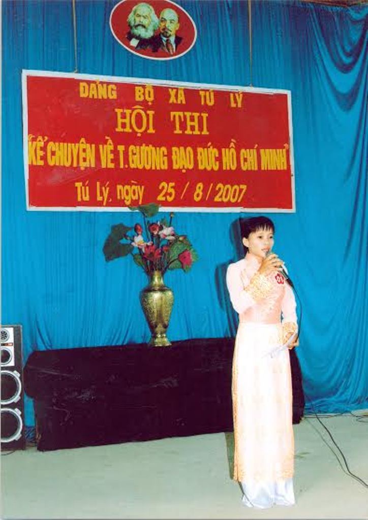 Bí thư chi bộ, Hiệu trưởng Trường mầm non Tu Lý A - Huyện Đà Bắc, Tỉnh Hòa Bình Bùi Thị Hoa học tập và làm theo tấm gương đạo đức Hồ Chí Minh