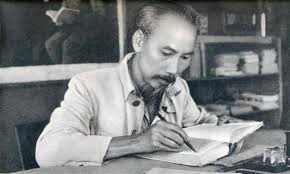 Đảng viên Nguyễn Thị Thu Hà, Bí thư Chi bộ Ban Tôn giáo, Sở Nội vụ tỉnh Hải Dương với phong trào học tập và làm theo tấm gương đạo đức Hồ Chí Minh