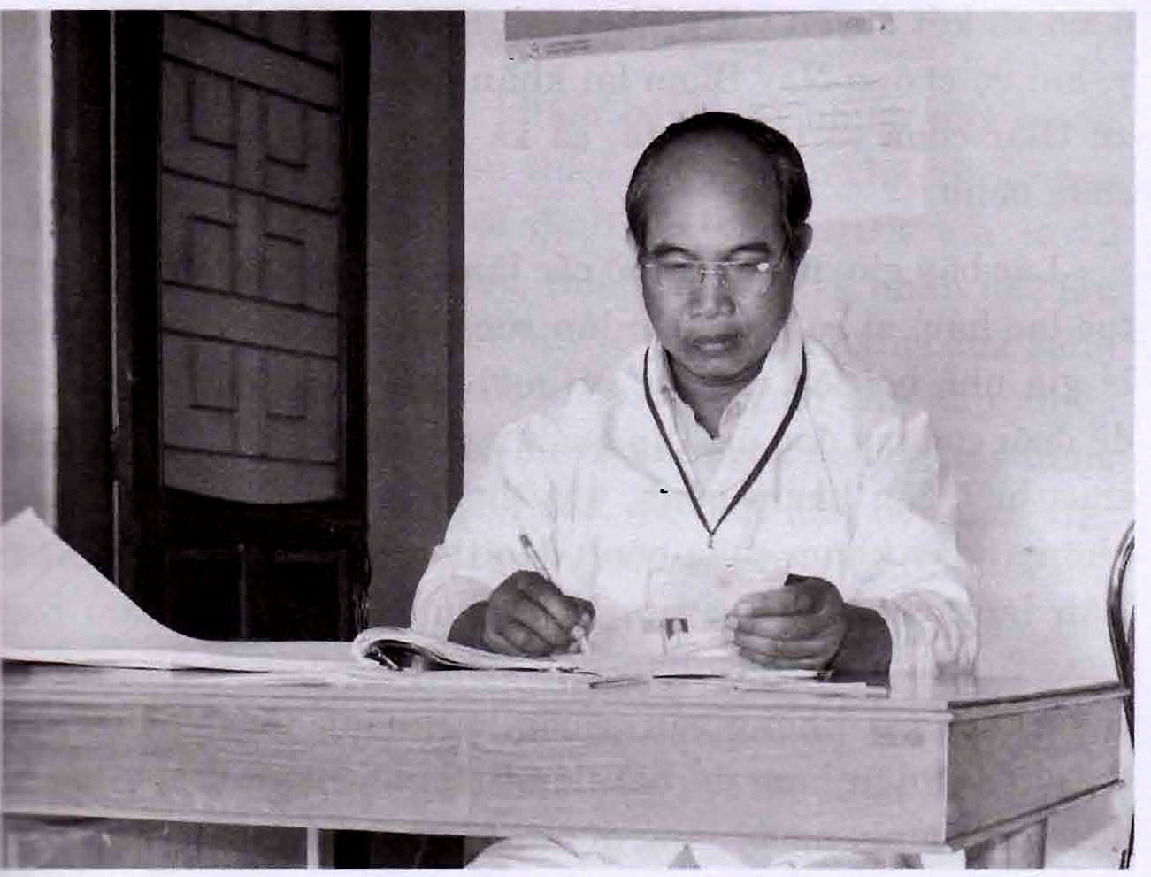 Nay Blum - Bác sĩ của buôn làng