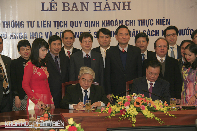 Gỡ khó tài chính trong nhiệm vụ KHCN bằng khoán chi