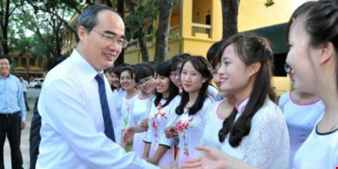 Chính khách thế giới ngạc nhiên trước sự đoàn kết của tôn giáo Việt