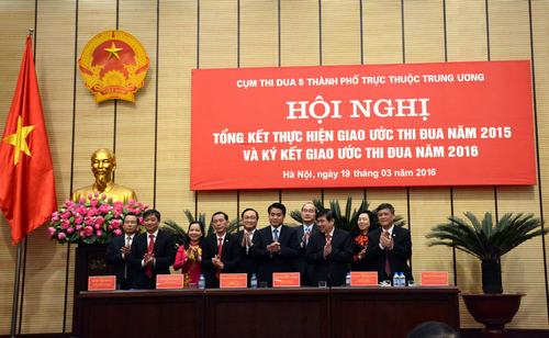 Năm thành phố trực thuộc Trung ương ký giao ước thi đua