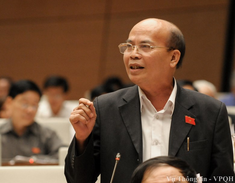 Đại biểu Quốc hội lo “một ông nông dân cõng 4 ông công chức béo“