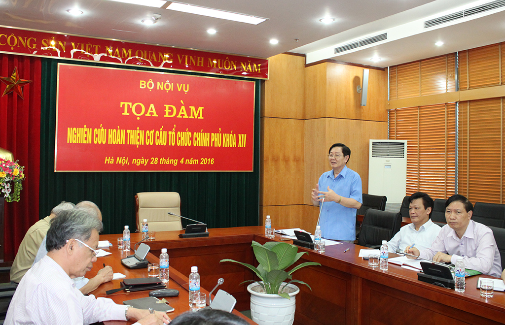 Tọa đàm Nghiên cứu hoàn thiện cơ cấu tổ chức Chính phủ khóa XIV