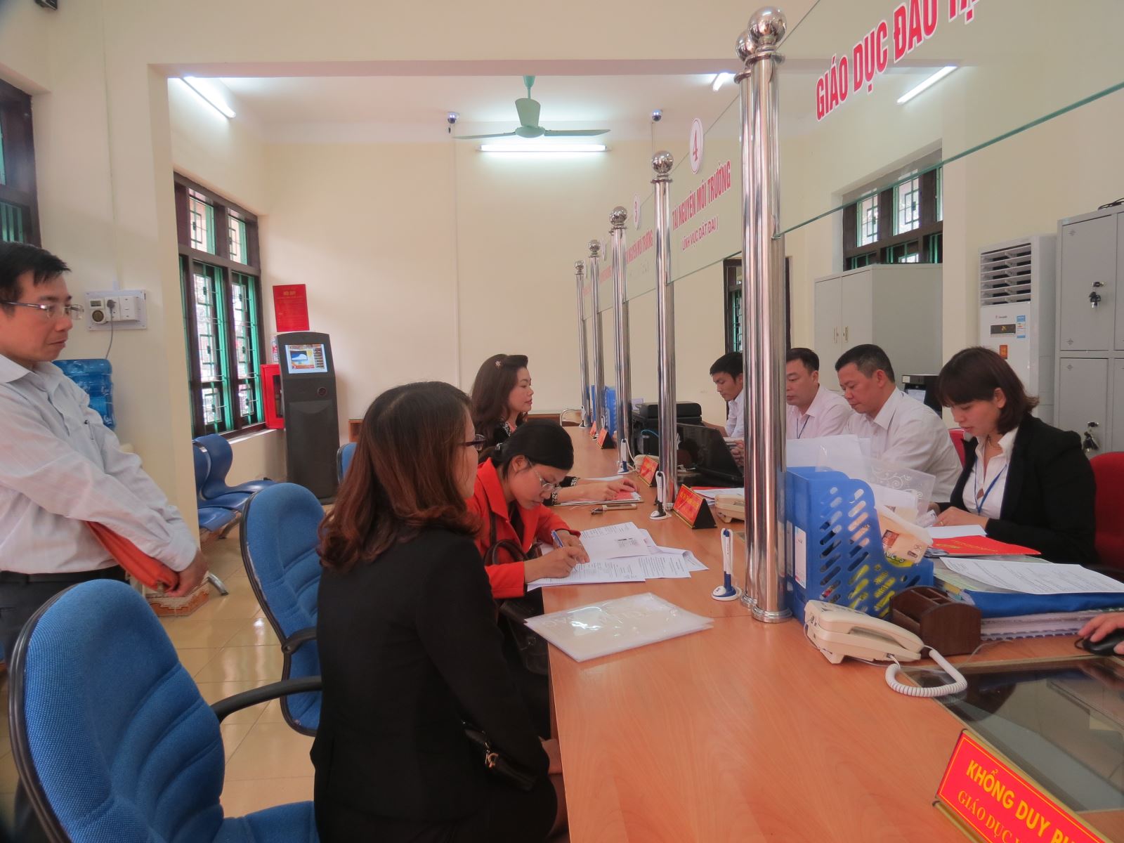 Bình Phước: Phấn đấu 80% người dân, doanh nghiệp hài lòng giải quyết thủ tục hành chính