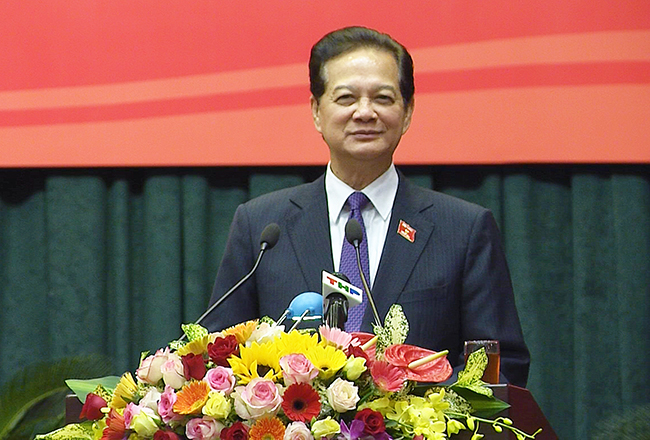 Nguyên Thủ tướng Nguyễn Tấn Dũng tiếp xúc cử tri thành phố Hải Phòng
