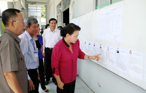 Càng gần ngày bầu cử, càng phải thận trọng, chu đáo