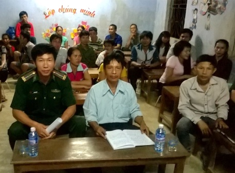 Đẩy mạnh tuyên truyền bầu cử nơi xã nghèo biên giới