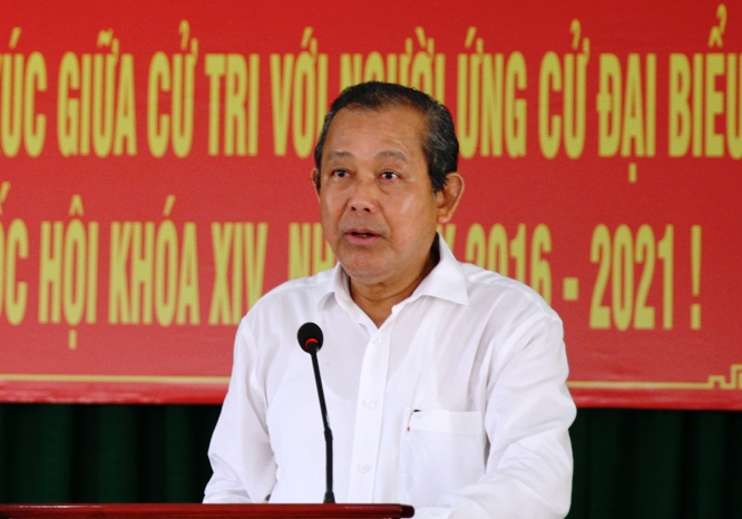 Phó Thủ tướng Trương Hòa Bình tiếp xúc cử tri Long An