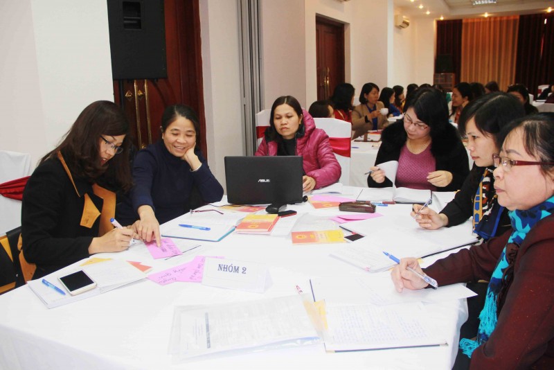 Phát huy quyền của phụ nữ trong ứng cử, bầu cử