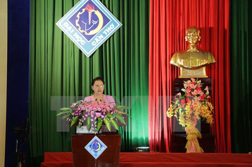 Xây dựng Quốc hội ngày càng đổi mới, gần dân, minh bạch hơn