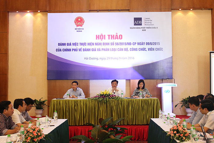 Hội thảo “Đánh giá việc thực hiện Nghị định số 56/2015/NĐ-CP ngày 09/6/2015 của Chính phủ về đánh giá và phân loại cán bộ, công chức, viên chức”