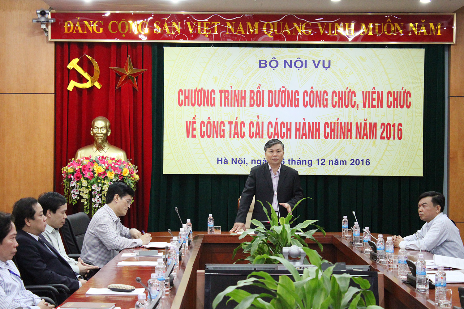 Tập huấn bồi dưỡng công chức, viên chức về công tác cải cách hành chính năm 2016