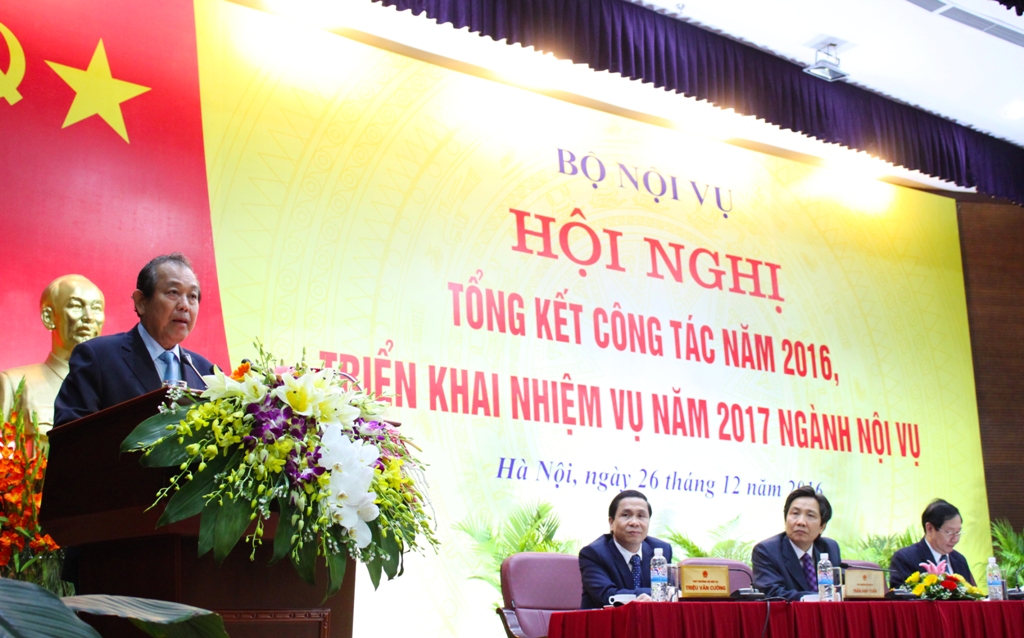 Toàn văn bài phát biểu của Phó Thủ tướng Thường trực Chính phủ Trương Hòa Bình tại Hội nghị tổng kết công tác năm 2016, triển khai nhiệm vụ năm 2017 ngành Nội vụ