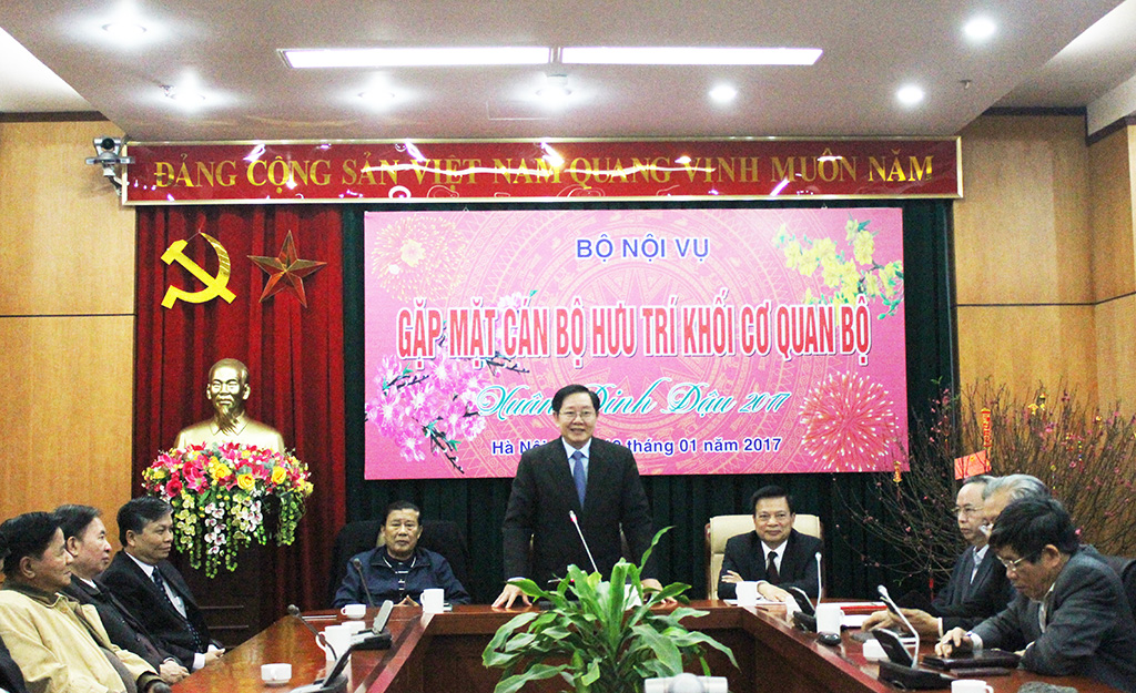 Gặp mặt cán bộ hưu trí khối cơ quan Bộ Nội vụ  Xuân Đinh Dậu 2017