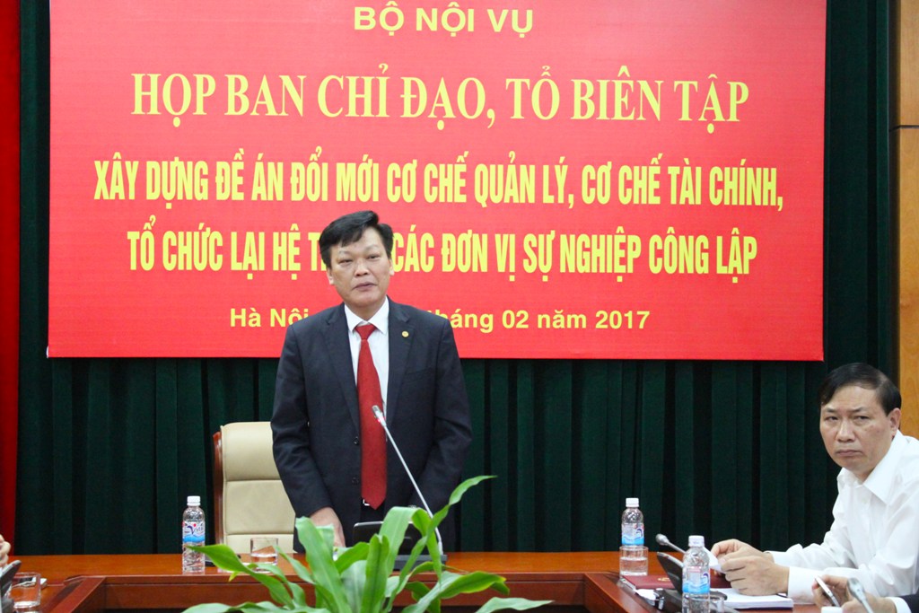 Họp Ban Chỉ đạo, Tổ Biên tập xây dựng Đề án đổi mới cơ chế quản lý, cơ chế tài chính, tổ chức lại hệ thống các đơn vị sự nghiệp công lập