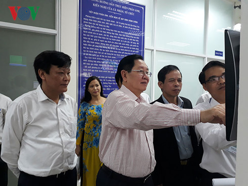 Bộ trưởng Bộ Nội vụ Lê Vĩnh Tân đề nghị dừng việc xét tuyển