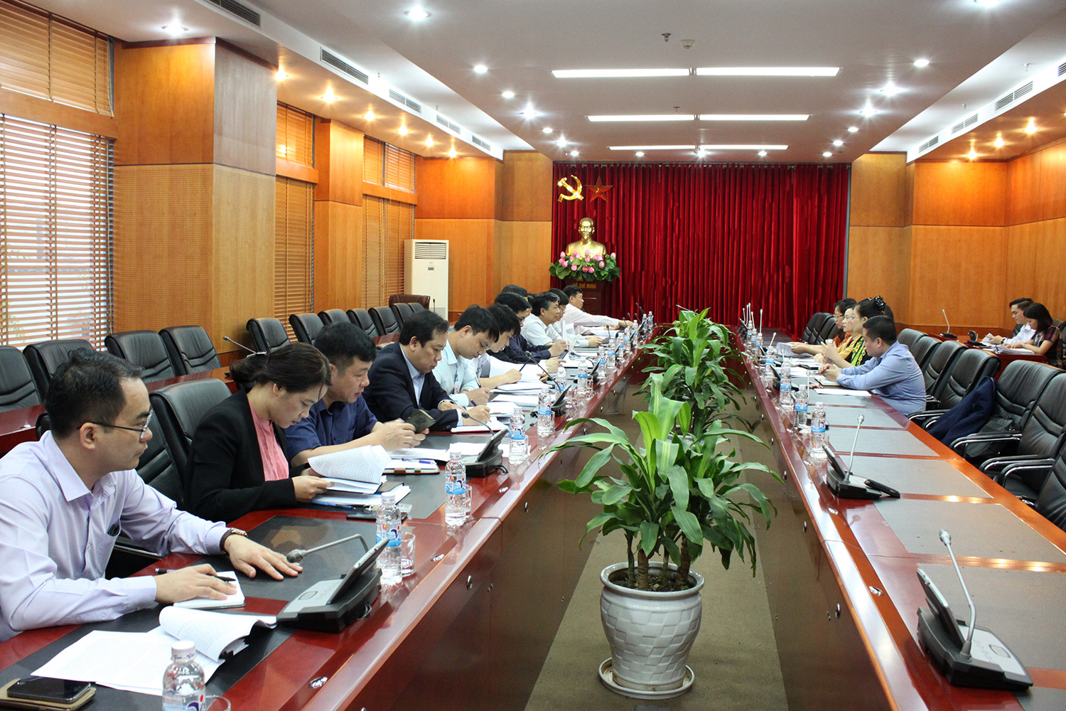 Ban Cán sự đảng Bộ Nội vụ làm việc với Đoàn khảo sát của Ban Dân vận Trung ương
