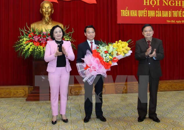 Xây dựng Đảng: Sửa đổi quy trình, quy định siết chặt công tác cán bộ