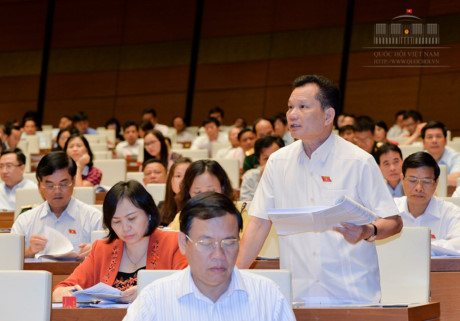 Chúng tôi hỏi Đại biểu Bùi Sỹ Lợi, có bỏ được biên chế giáo viên không?