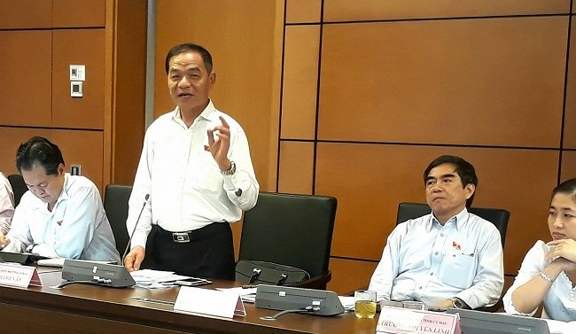 Tinh giản biên chế: 'Giảm đâu thì giảm, đừng giảm chỗ tôi'