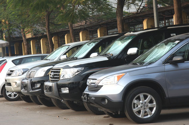 Lãnh đạo đi họp, công tác được Bộ Tài chính khoán xe 13.000 đồng/km