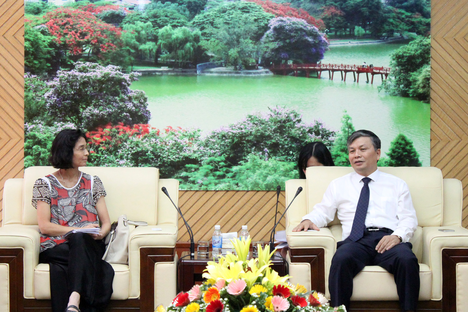 Bộ Nội vụ tiếp đoàn đại biểu Chương trình phát triển Liên hợp quốc (UNDP) và Chương trình tình nguyện Liên hợp quốc (UNV)