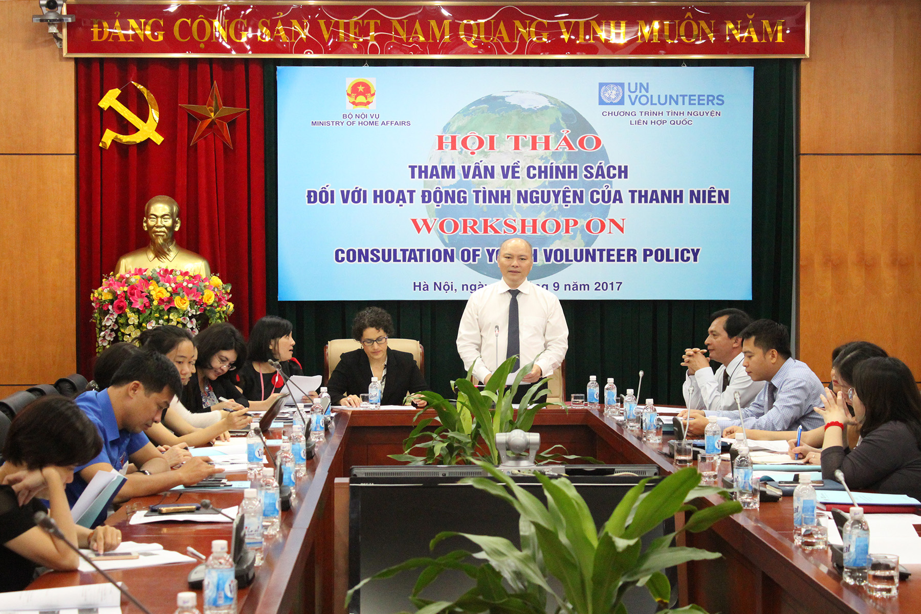 Hội thảo Tham vấn về chính sách đối với hoạt động tình nguyện của thanh niên