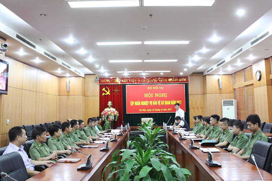 Lớp tập huấn nghiệp vụ bảo vệ cơ quan Bộ Nội vụ năm 2017