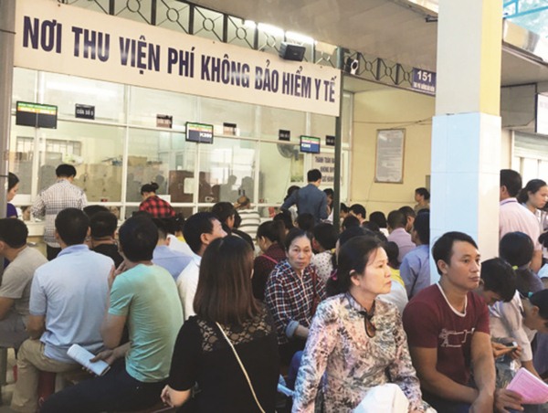 Thành lập các tập đoàn bệnh viện: Nên chăng?