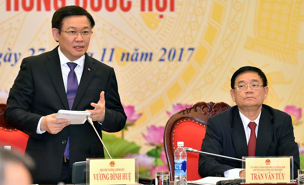Đề nghị giảm các loại phụ cấp, nâng lương cho công chức