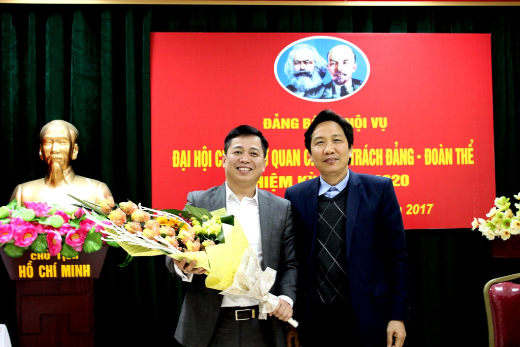 Đại hội Chi bộ Cơ quan chuyên trách Đảng - Đoàn thể nhiệm kỳ 2017 - 2020