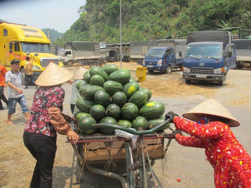 Cần sớm có lương tối thiểu giờ