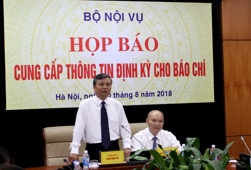 Bộ Nội vụ họp báo cung cấp thông tin định kỳ cho báo chí