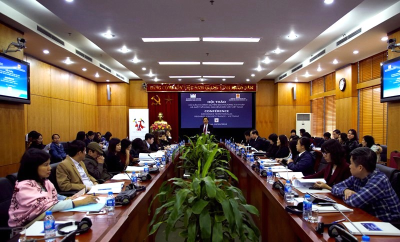 Hội thảo Cải cách chính quyền địa phương tại Pháp và một số kinh nghiệm đối với Việt Nam