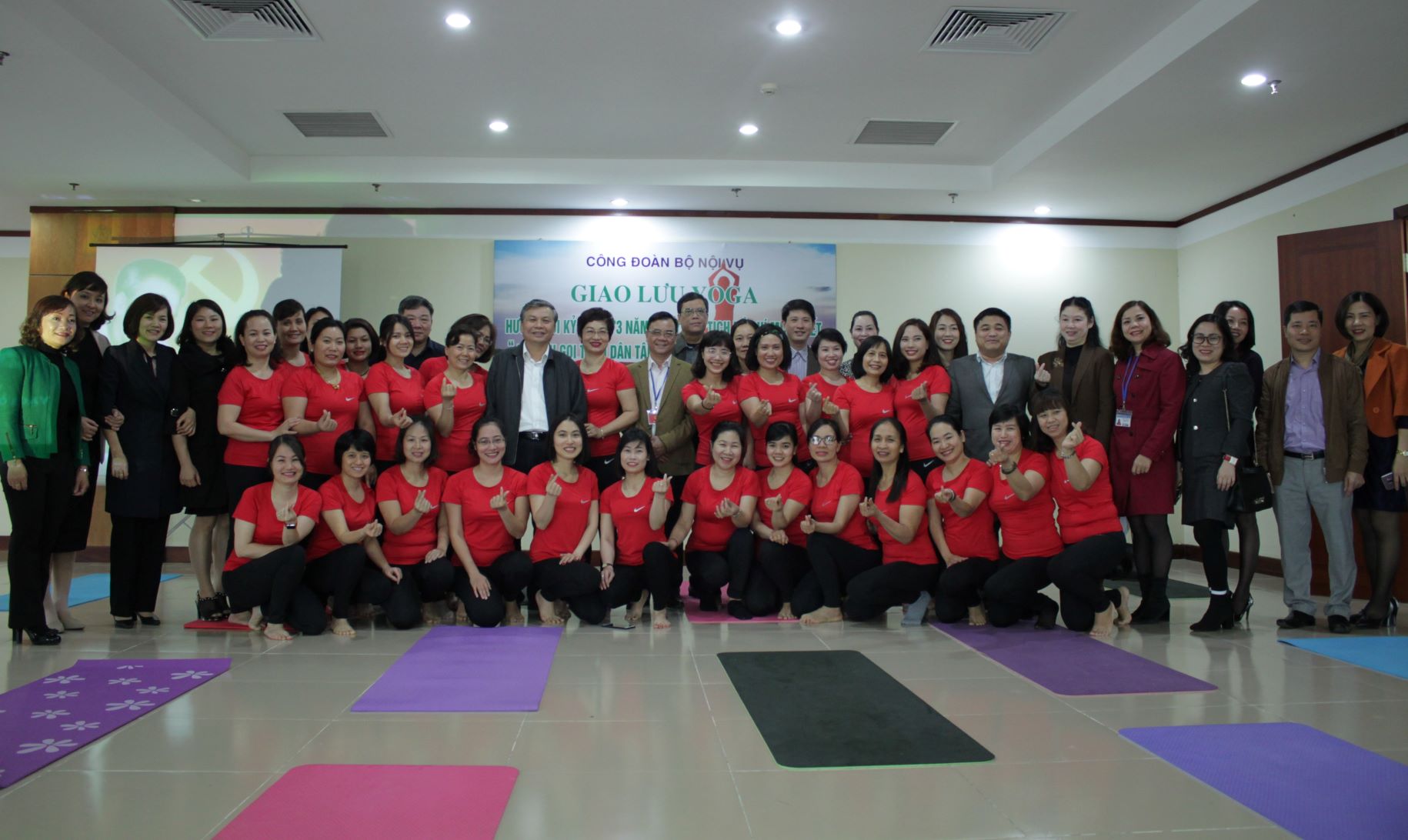 Giao lưu Yoga hướng tới kỷ niệm 73 năm ngày Chủ tịch Hồ Chí Minh viết “Lời kêu gọi toàn dân thể dục 27/3/1946 – 27/3/2019”