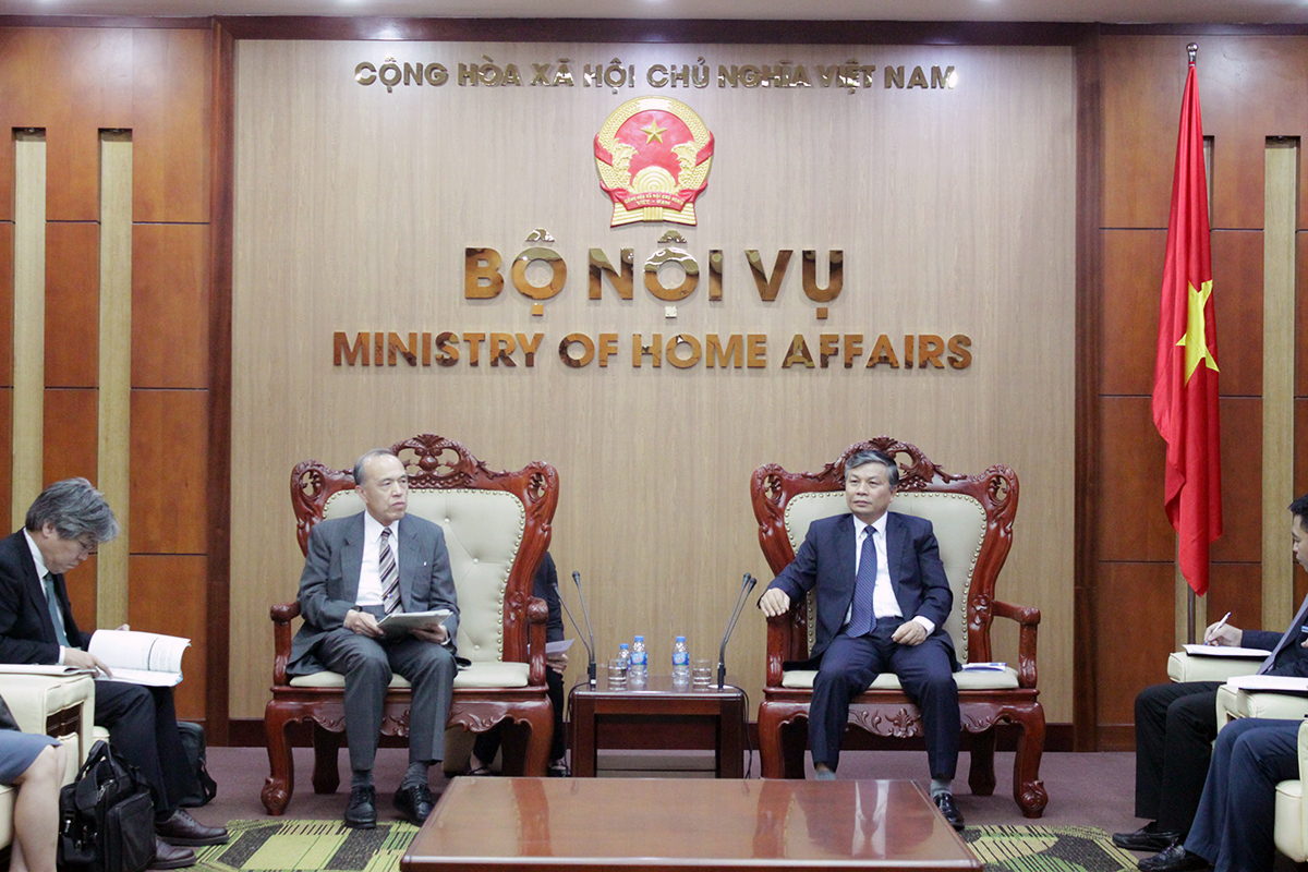 Thứ trưởng Nguyễn Trọng Thừa tiếp đoàn công tác của Viện Nhân sự Quốc gia Nhật Bản