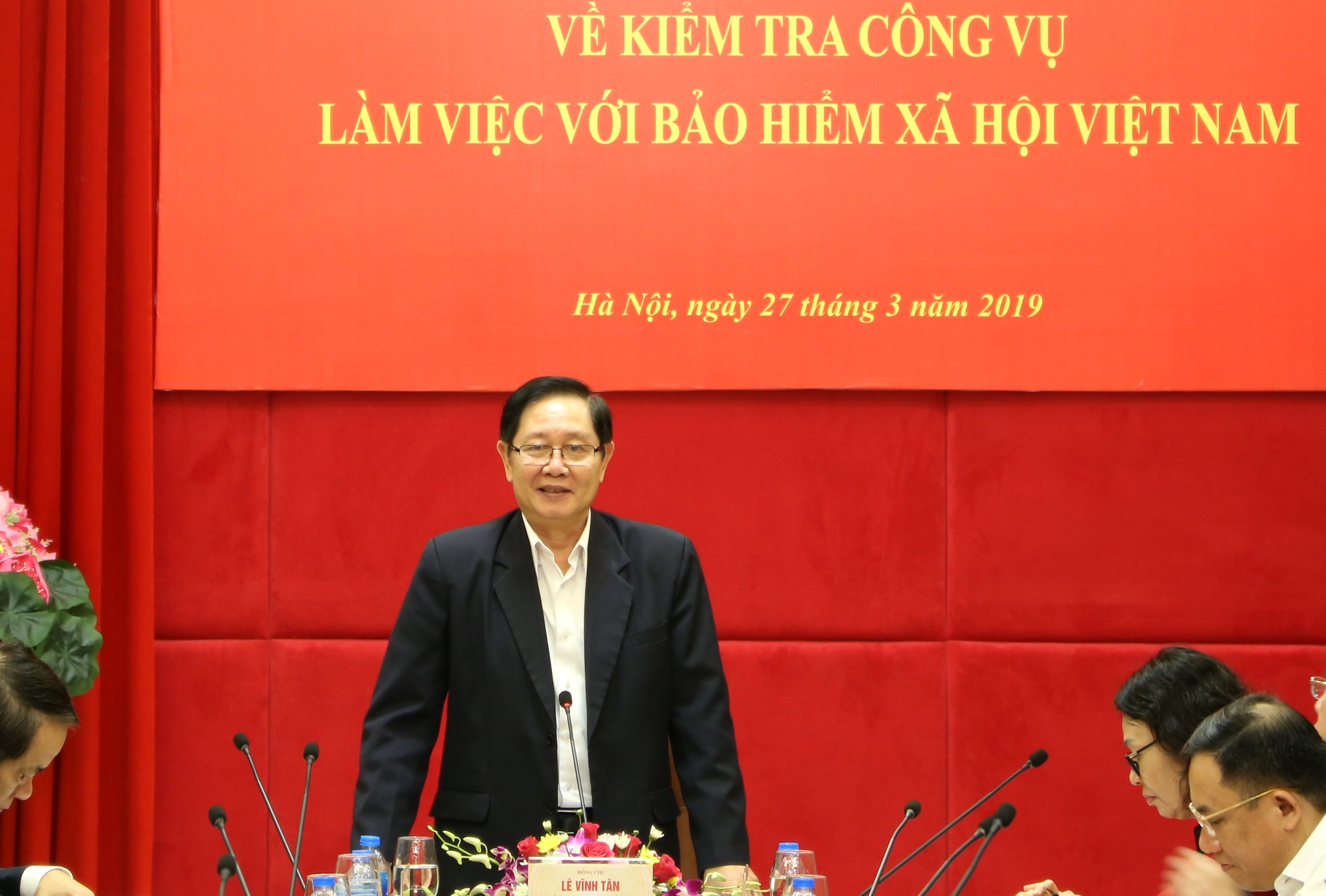 Kiểm tra hoạt động công vụ tại Bảo hiểm xã hội Việt Nam