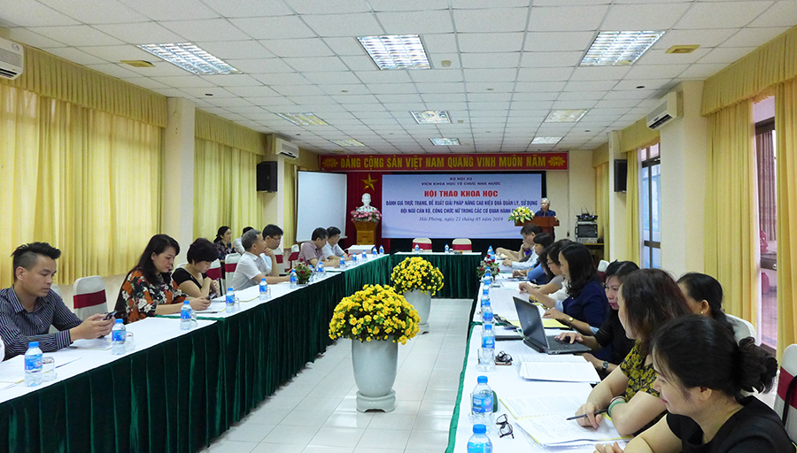 Hội thảo khoa học “Đánh giá thực trạng, đề xuất giải pháp nâng cao hiệu quả quản lý, sử dụng đội ngũ cán bộ, công chức nữ trong các cơ quan hành chính nhà nước”.