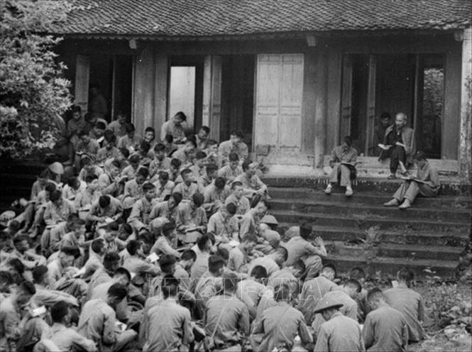 50 năm thực hiện Di chúc Bác Hồ: Nghĩ về 5 Lời thề