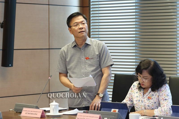 Quốc hội thảo luận về 'giảm biên chế' ở HĐND cấp tỉnh, cấp huyện