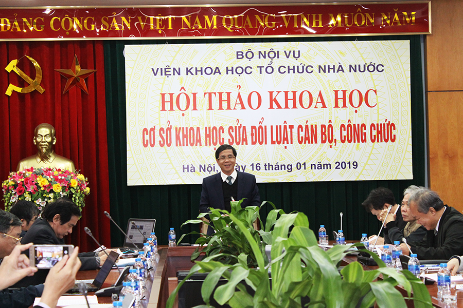 Hội thảo khoa học “Cơ sở khoa học sửa đổi Luật Cán bộ, công chức năm 2008”