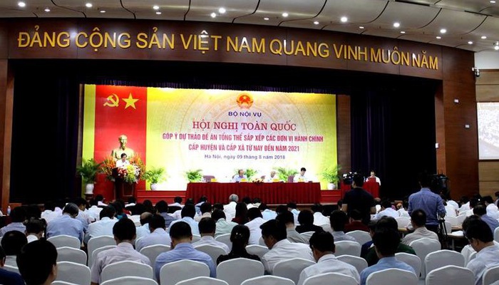 Tổ chức sắp xếp lại tổ chức hành chính nhà nước hiện nay - một số vấn đề đặt ra