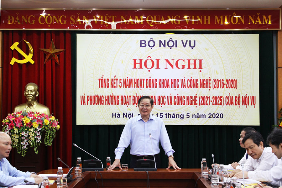 Hội nghị tổng kết 5 năm hoạt động Khoa học và Công nghệ (2016 - 2020) và phương hướng hoạt động Khoa học và Công nghệ (2021 - 2025) của Bộ Nội vụ