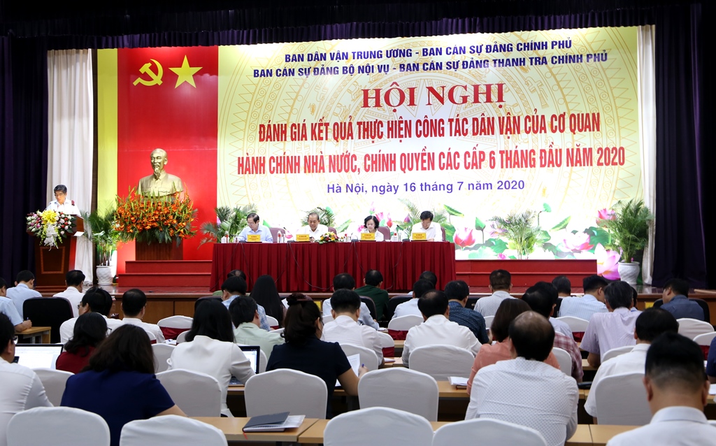 Đề nghị xây dựng Luật Thực hiện dân chủ ở cơ sở