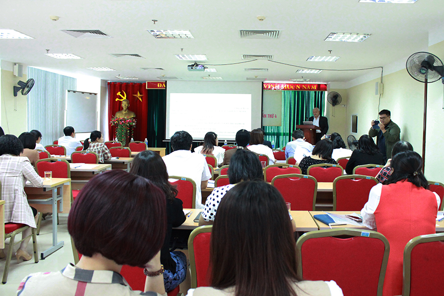 Bộ Nội vụ tổ chức Lớp bồi dưỡng về Chuyển đổi số quốc gia, Chính phủ số, Chính phủ điện tử, Cách mạng công nghiệp lần thứ 4