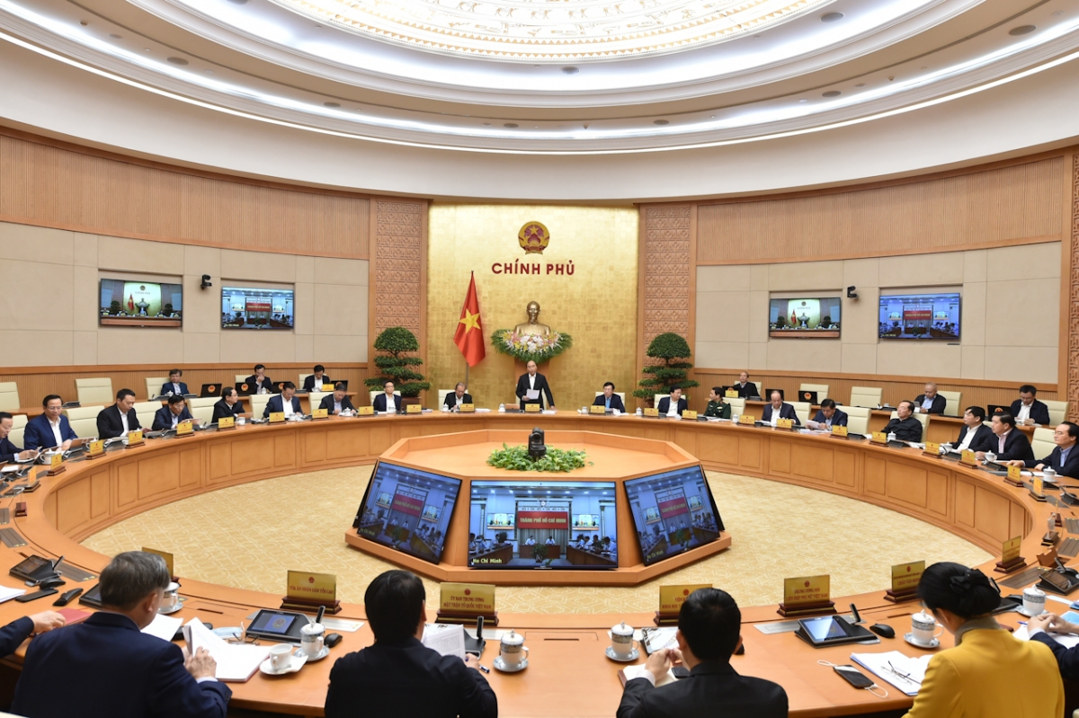 Thủ tướng chỉ đạo thần tốc, quyết liệt phòng, chống COVID-19
