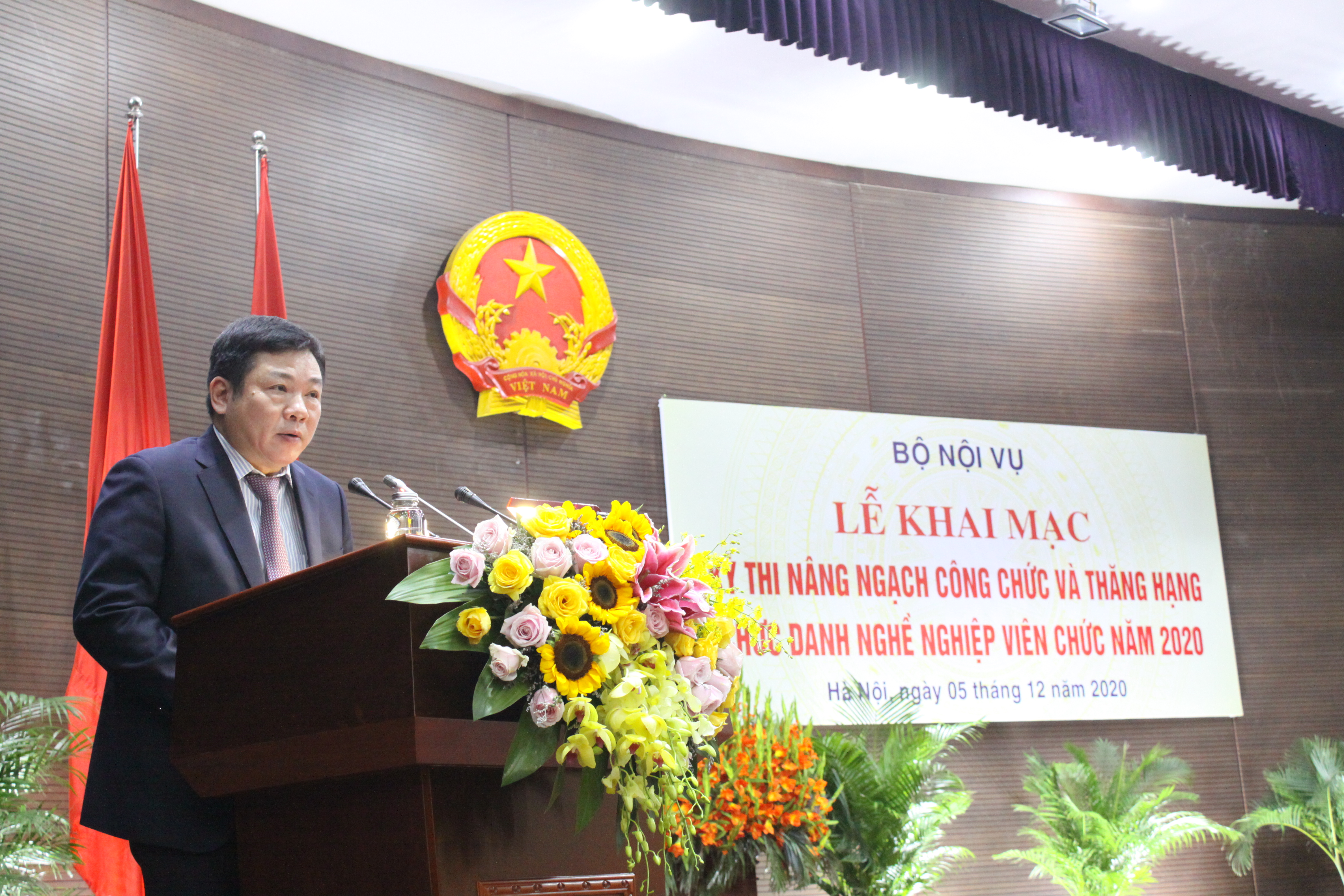 Khai mạc kỳ thi nâng ngạch công chức và thăng hạng chức danh nghề nghiệp viên chức năm 2020